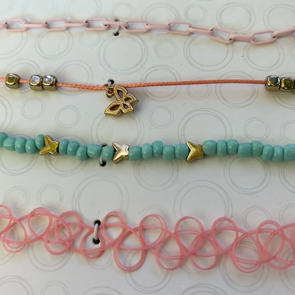 NWT Wonder Nation Pink and Silver Necklace Set 1 12” Stretch Choker 3 Extenders